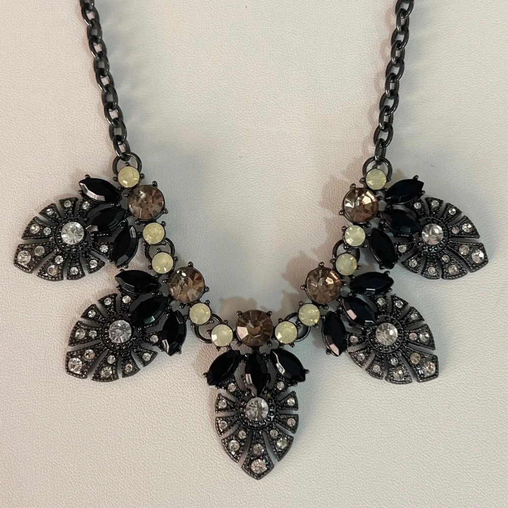 N/A elegant statement